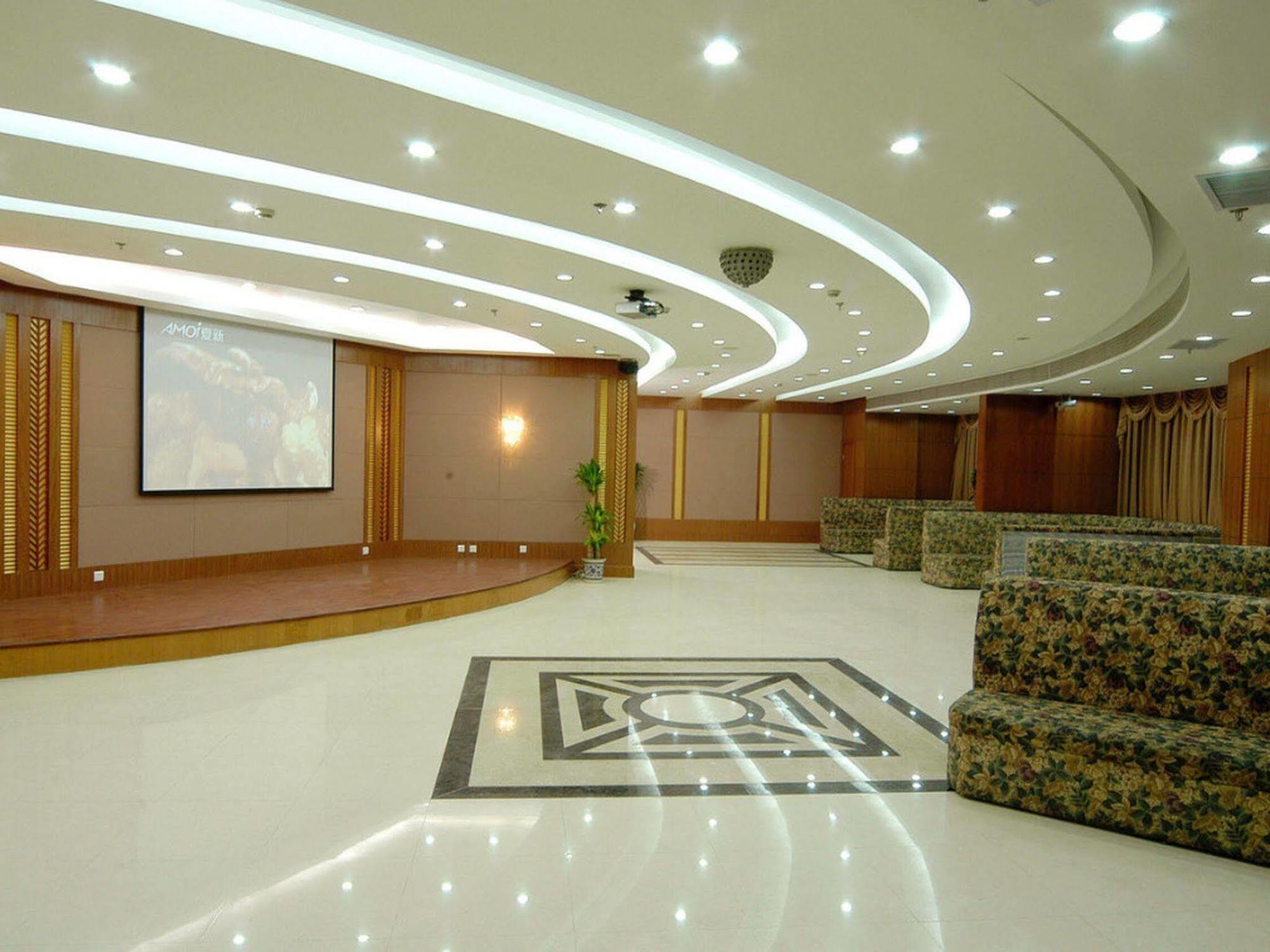 Ocean Hotel Tianjin Bagian luar foto
