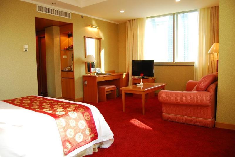 Ocean Hotel Tianjin Bagian luar foto