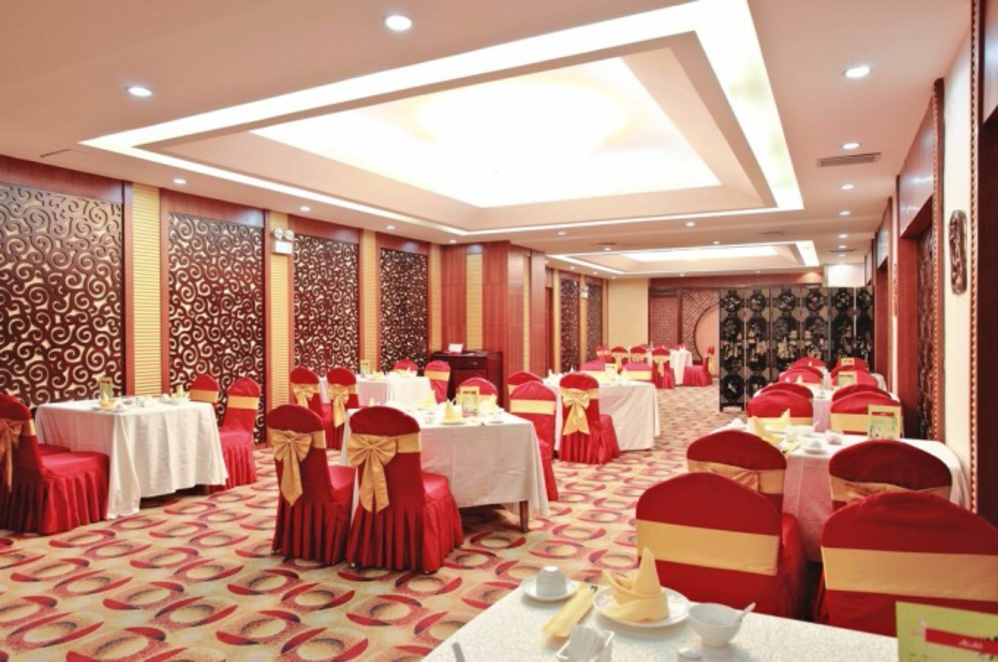 Ocean Hotel Tianjin Bagian luar foto