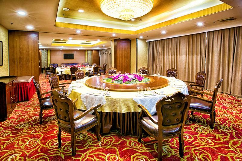 Ocean Hotel Tianjin Bagian luar foto