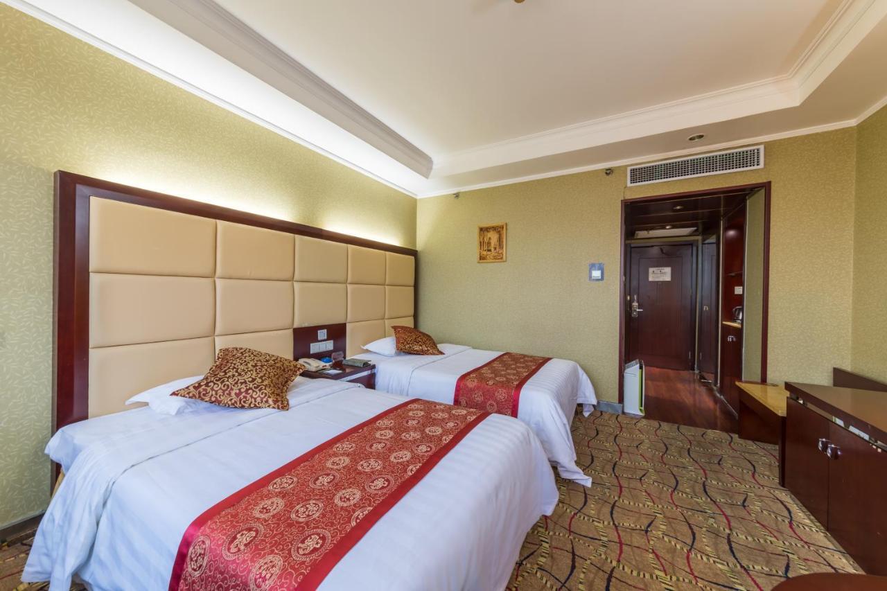 Ocean Hotel Tianjin Bagian luar foto